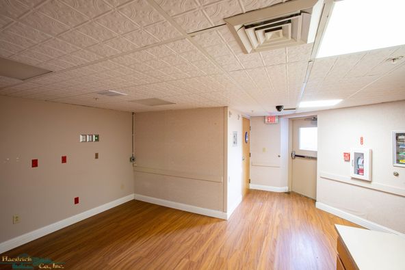 Medical Office Building - Clairmont Doctors Park: 2650 Edith Ave, Redding, CA 96001